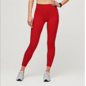 Figs winning red performance leggings size large